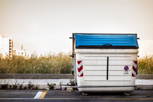 Efficient house clearance process in a Twickenham home